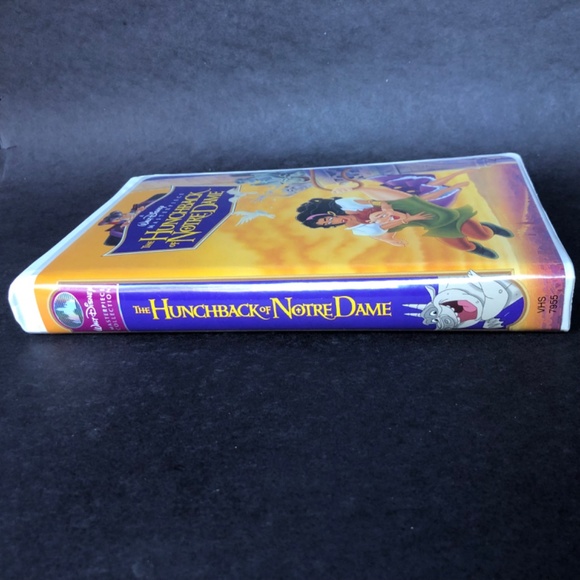 THE HUNCHBACK OF NOTRE DAME Disney VHS - Picture 12 of 12